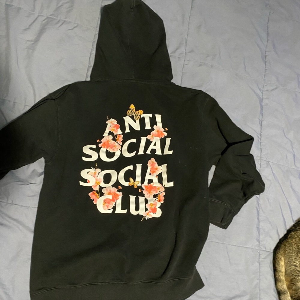ASSC pullover hoodie size medium